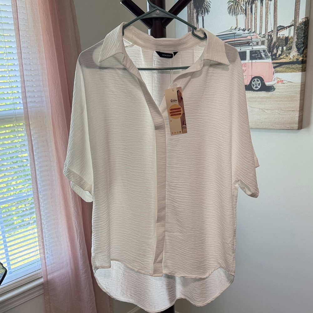 White Textured Button-Front Short Sleeve Blouse